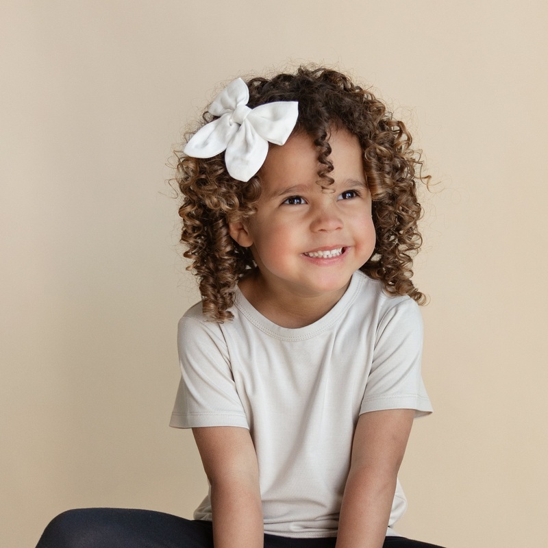 Bamboo Muslin Alligator Clip Bow in Cloud