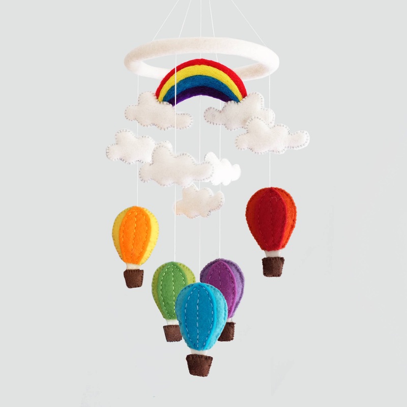 The Winding Road – Handmade Felt Mobile – Hot Air Balloons