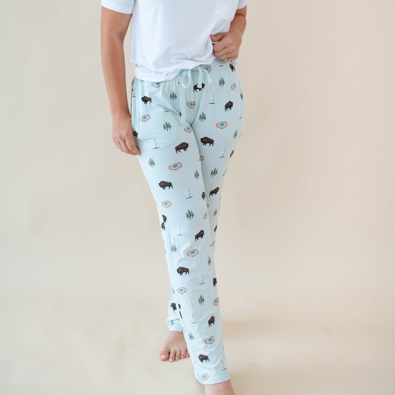 Women’s Lounge Pants in Yellowstone