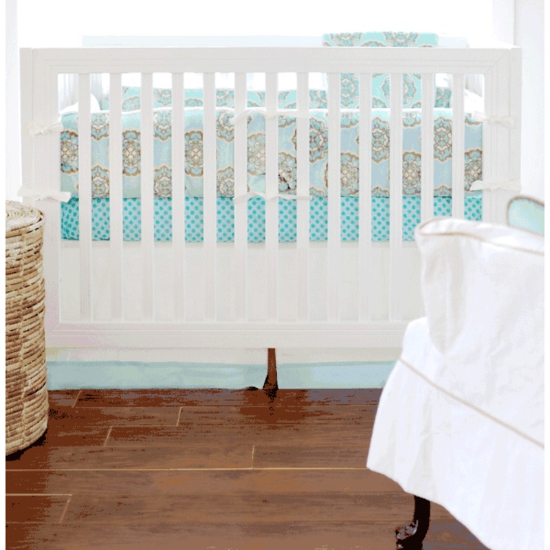 New Arrivals Ocean Avenue 2 Piece Crib Bedding Set