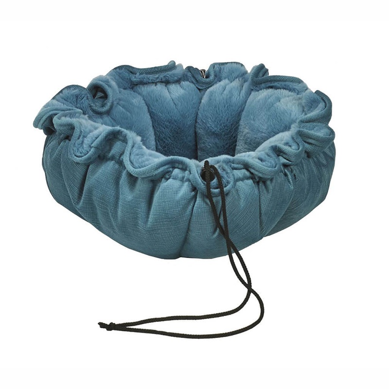 Buttercup Small Dream Fur Pet Bed Breeze