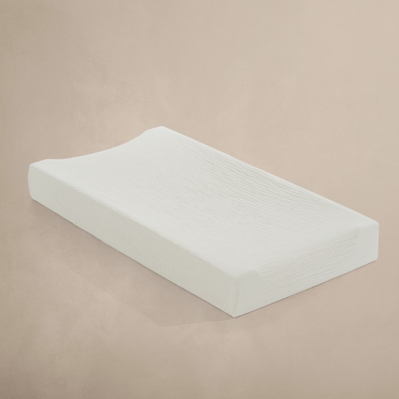 Oilo Eggshell Creme Premium Muslin Changing Pad Cover