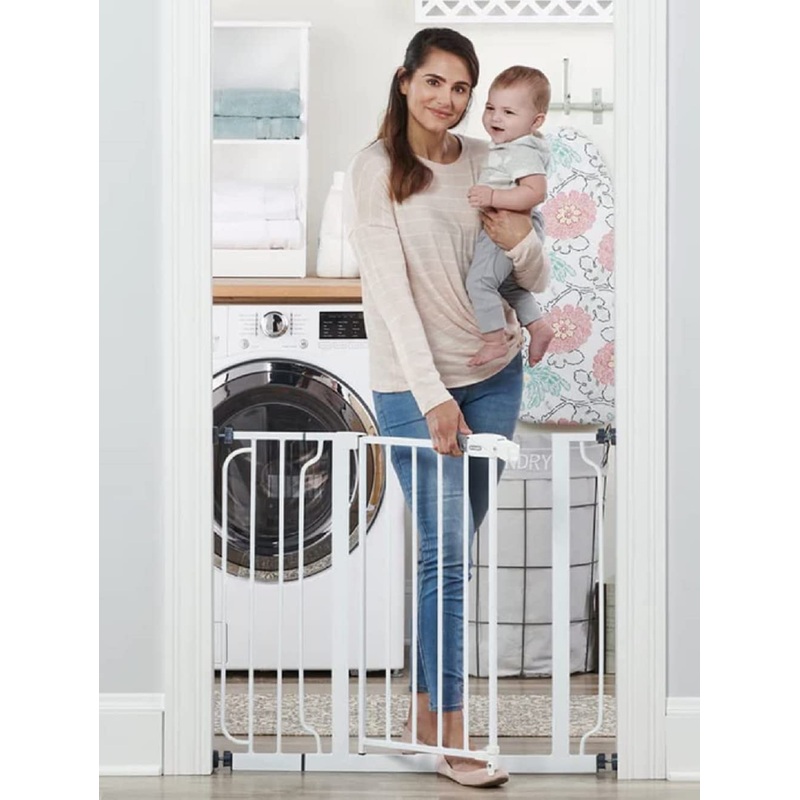 Regalo Easy Step Gate, White