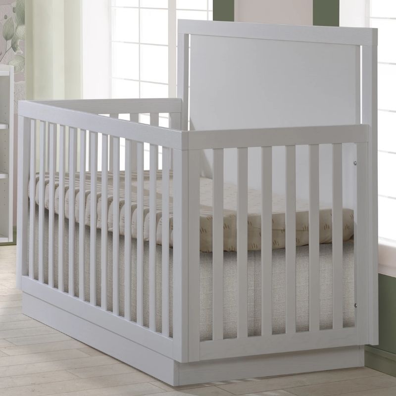 Tito Convertible Crib
