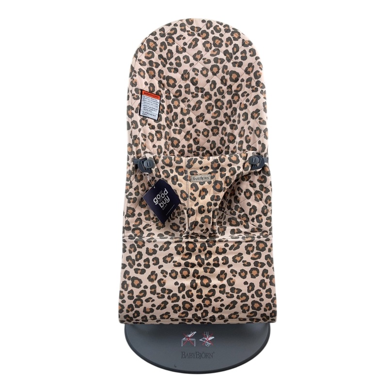 BabyBjorn Bouncer Bliss, Beige/Leopard Cotton Classic Quilt, Dark Gray Frame