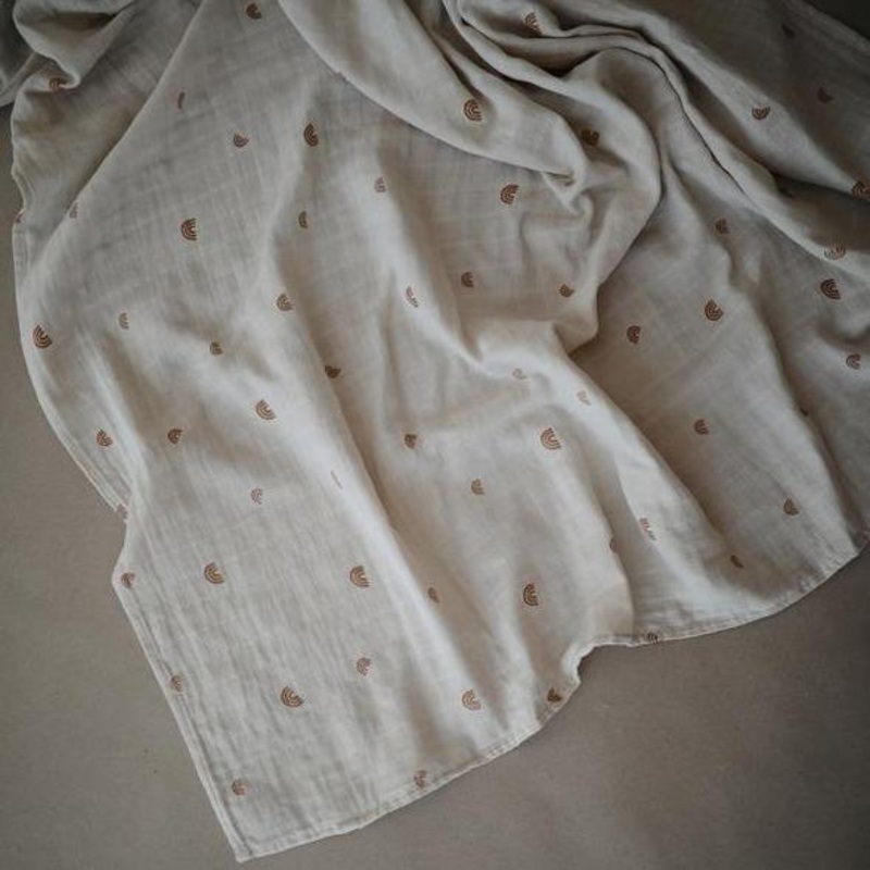 Mushie – Organic Cotton Muslin Swaddle Blanket – Rainbows