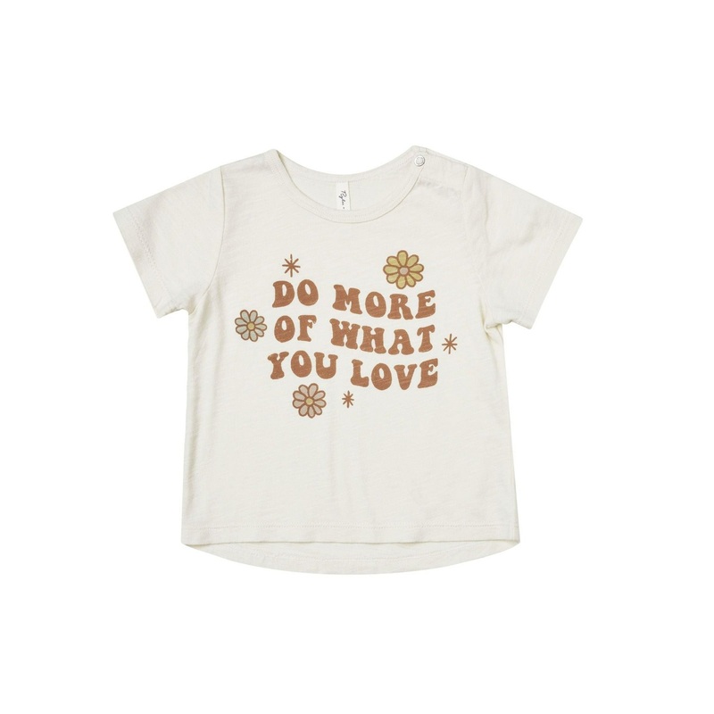 Basic Tee – Love