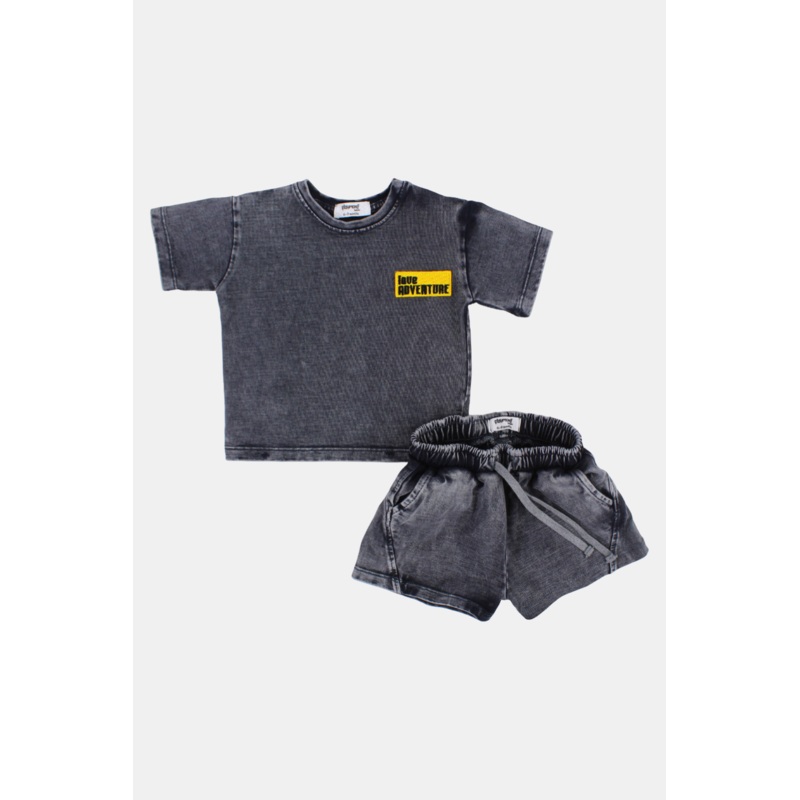 Unisex Baby Dark Grey “LOVE ADVENTURE” Outfit Set