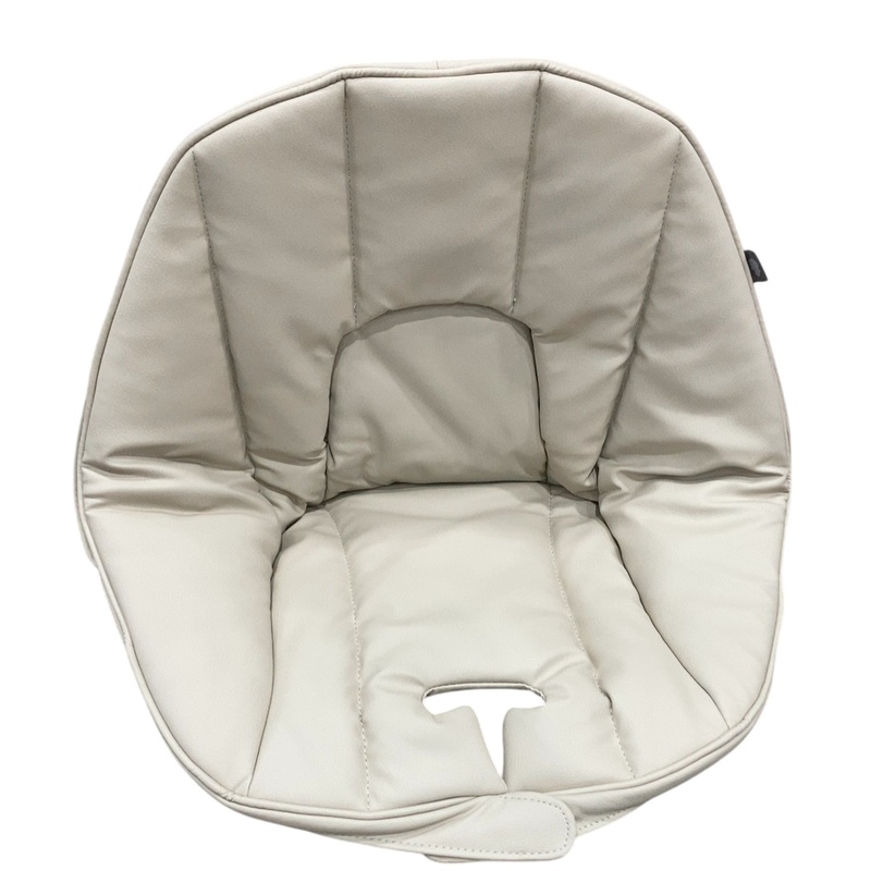 Lalo The Chair Cushion, Mono Coconut