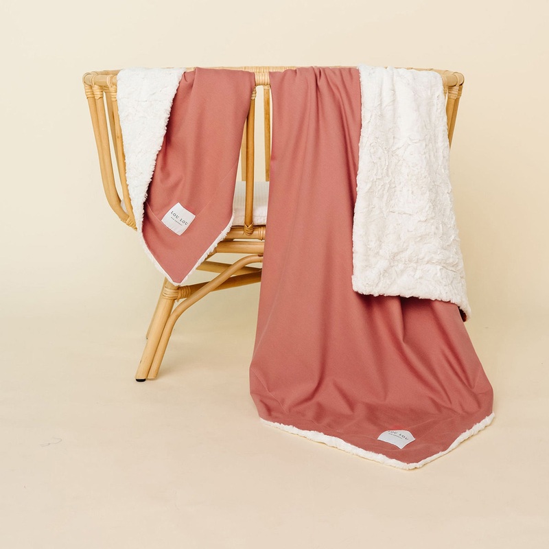 Cozy Blanket – Rose