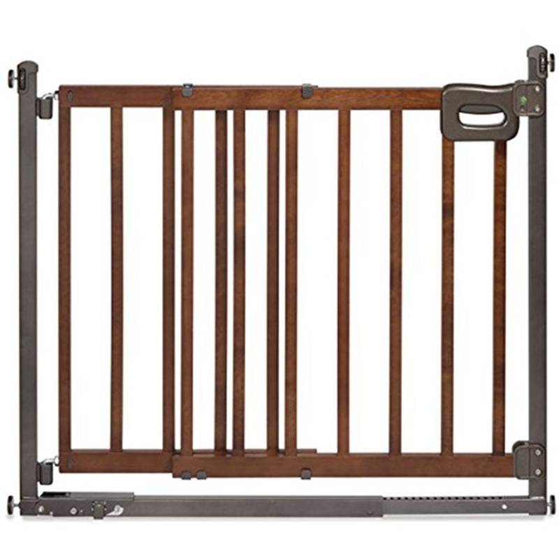 Summer Infant Step to Secure Wood Walk-Thru Gate