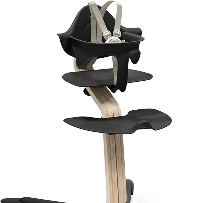 Nomi High Chair, Black/Natural