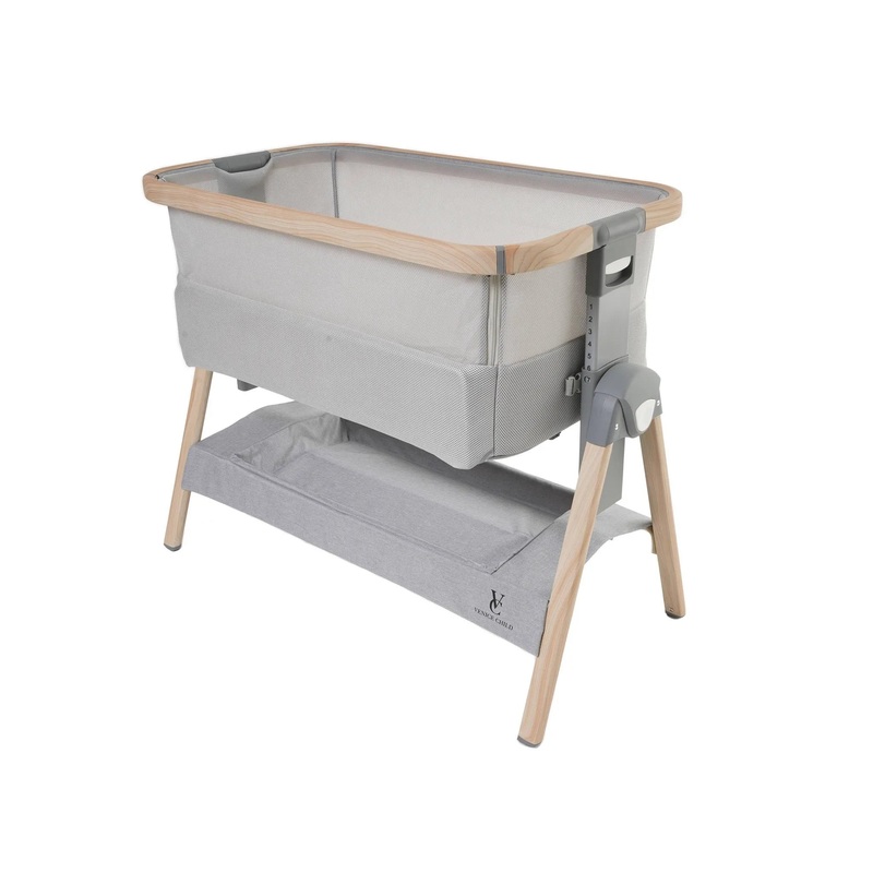 California Dreaming Bedside Bassinet – Gray Wood