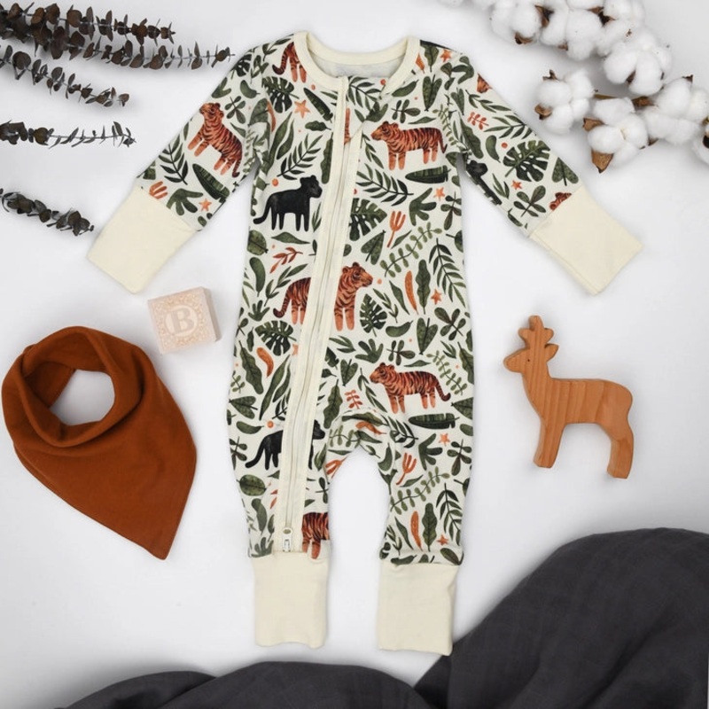 Earthy Organic Cotton 2 Way Zipper Sleeper Daphne Newborn