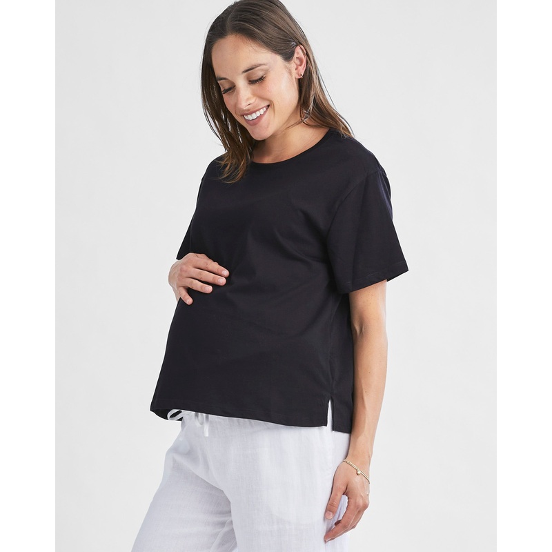 Versatile and Comfortable Maternity Cotton Tee in Black XS
