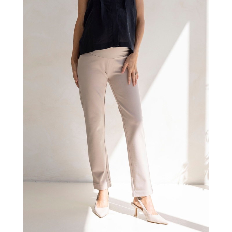 Zoe Maternity Straight Cut Ponti Work Pants in Apricot XS